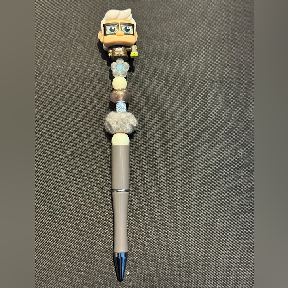 🏰 Disney Doorable Handmade Carl Fredrickson (Up) Pen  ✍️